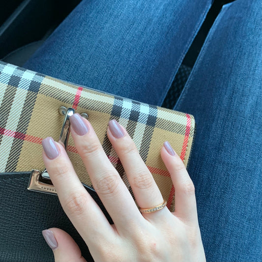 【ピンクグレー】可愛いにもかっこいいにも、、